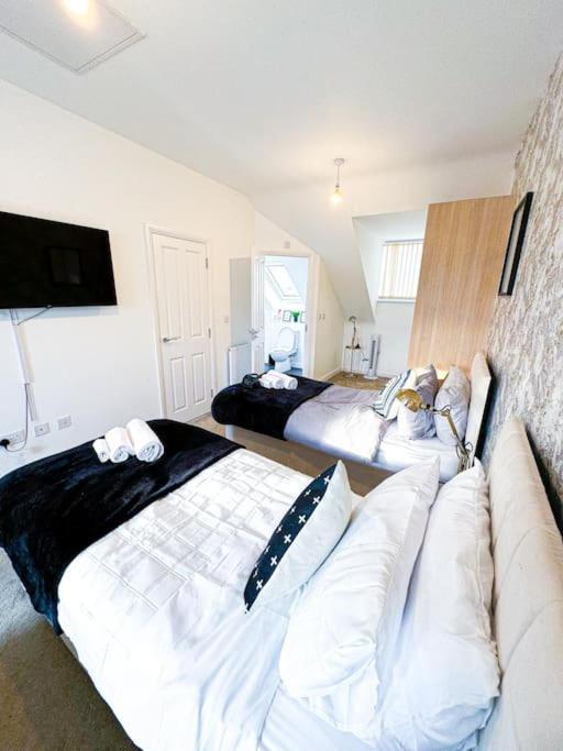Family Home: Spacious 3br With Garden And Pet-friendly * Birmingham