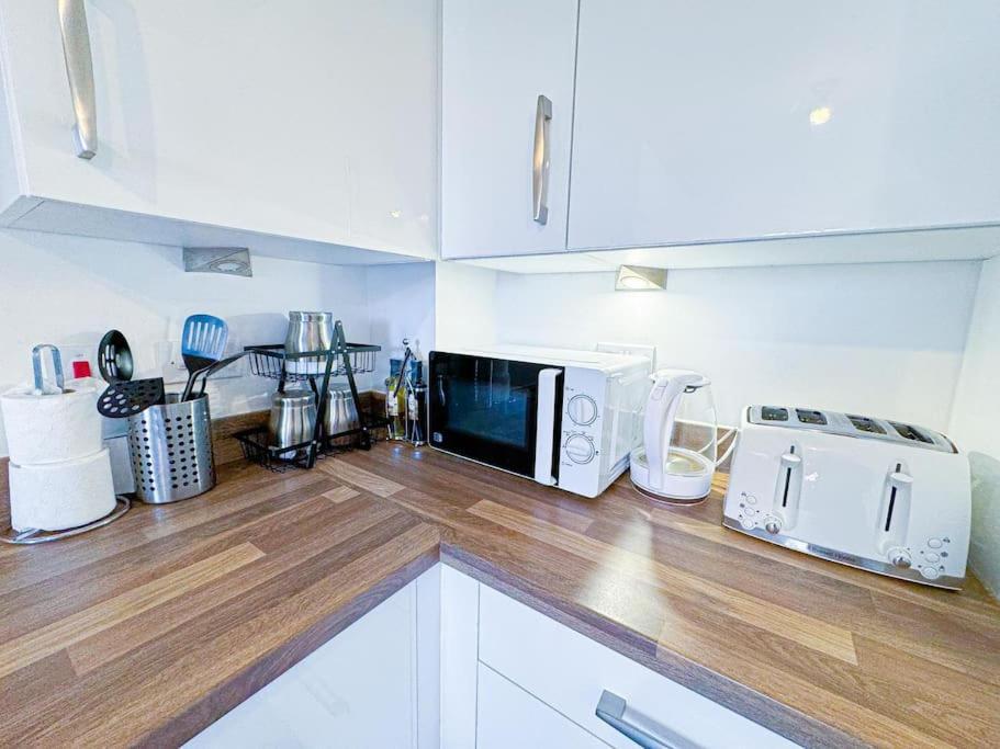 Family Home: Spacious 3br With Garden And Pet-friendly